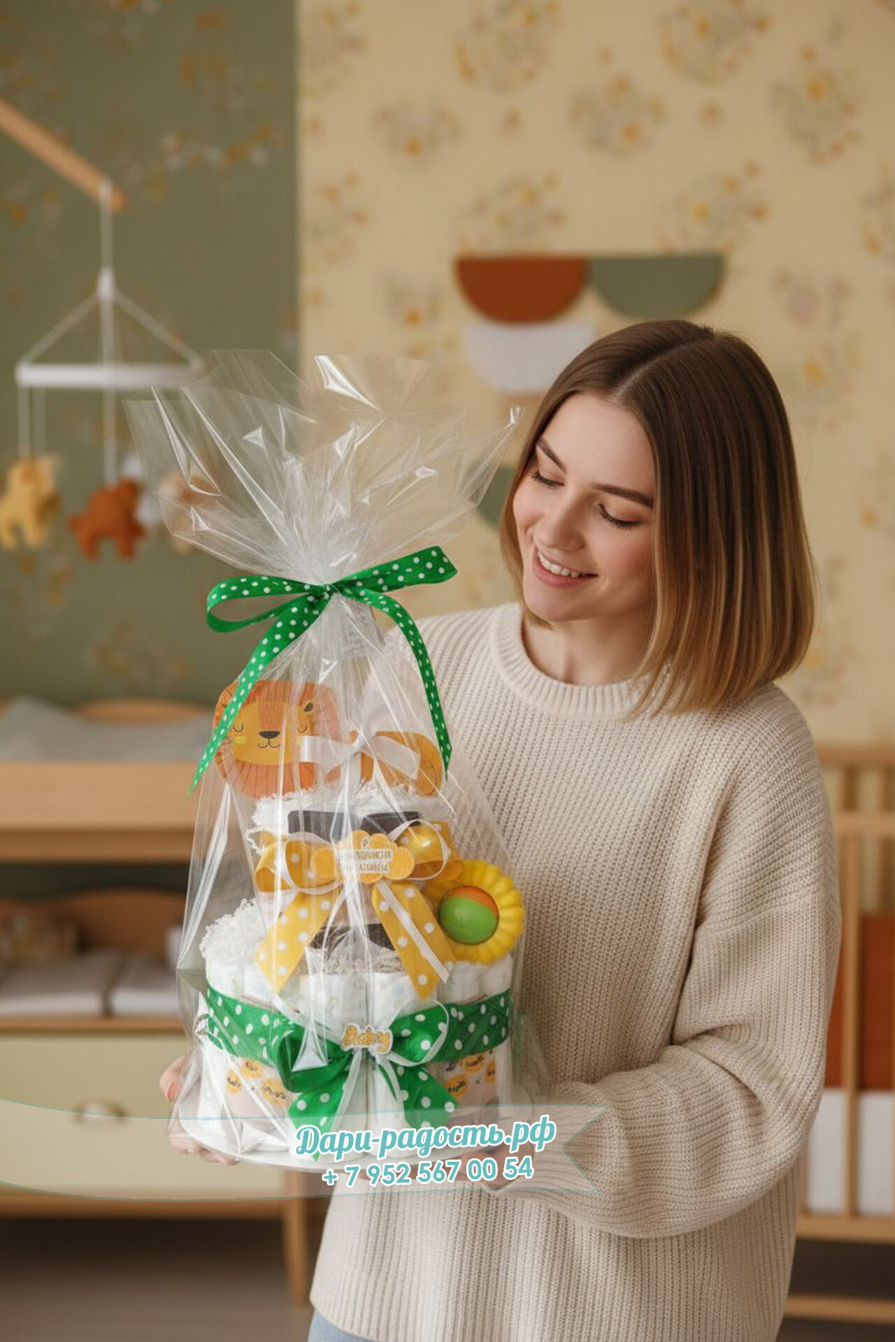 Торт из памперсов "Лев" на рождение мальчика