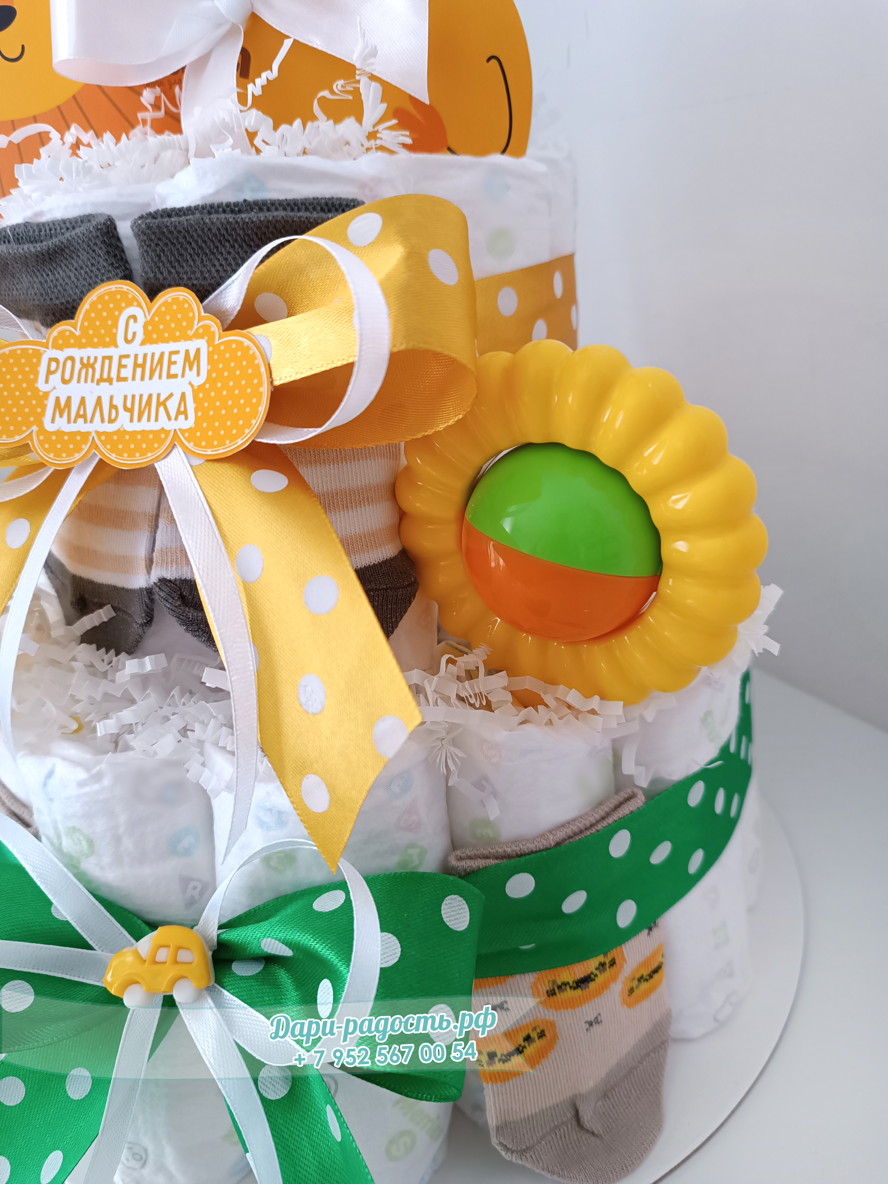 Торт из памперсов "Лев" на рождение мальчика